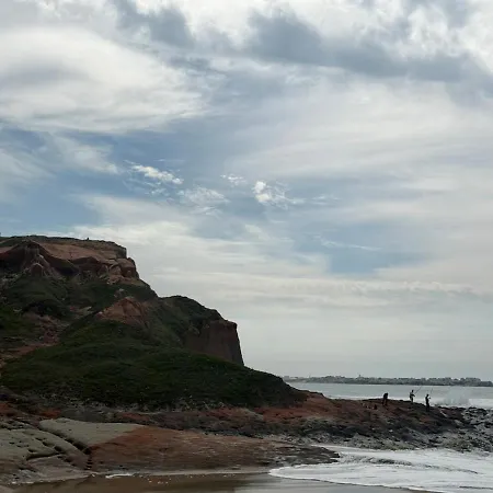 Beautiful Townhouse By The Golf Course And Ocean 펜션 프라이아델레이