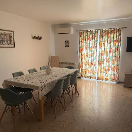 Beautiful Townhouse By The Golf Course And Ocean * 프라이아델레이