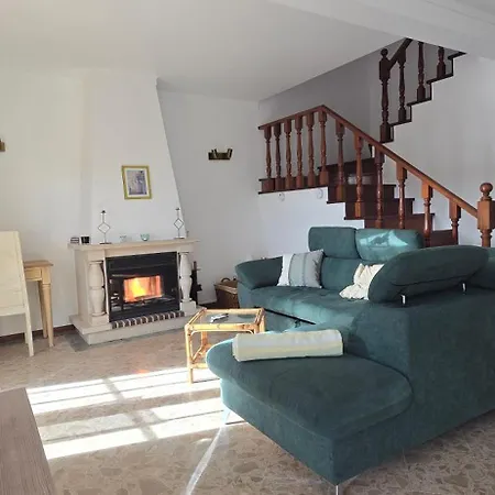 펜션 Beautiful Townhouse By The Golf Course And Ocean 프라이아델레이